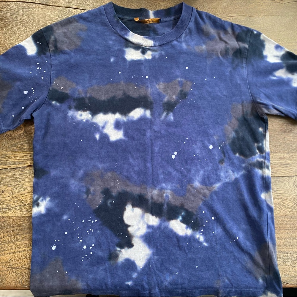 AUTHENTIC LOUIS VUITTON CLOUD TEE